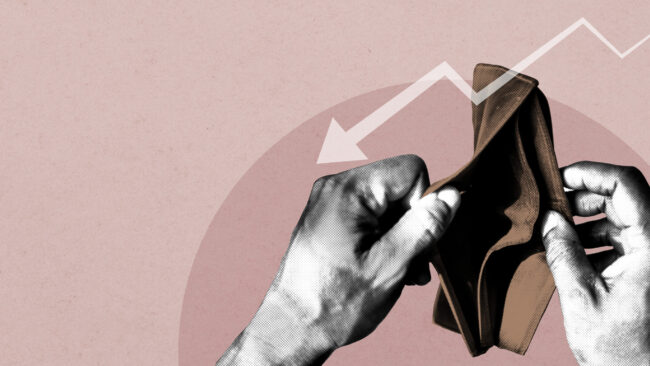Empty wallet due to coronavirus economic impact social banner il